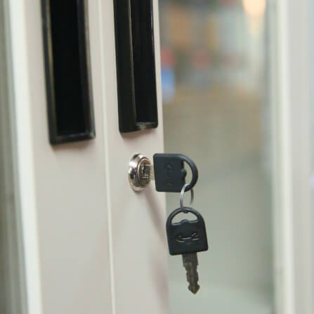 ตู้เอกสารเหล็กบานเปิดสูงบนกระจก-ทึบล่าง MEDILA รุ่น SH0008BE ขนาด85*39*180ซม. สีเบจ_3